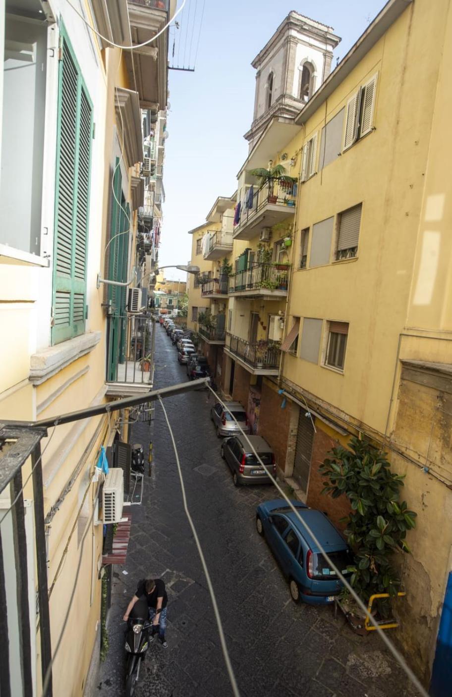 Na City Rooms Naples Exterior photo